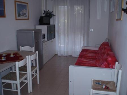 Gemini Apartment *